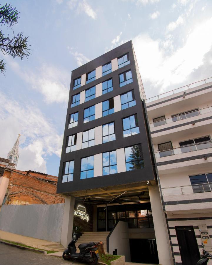 Mangata Living By Bernalo Medellin